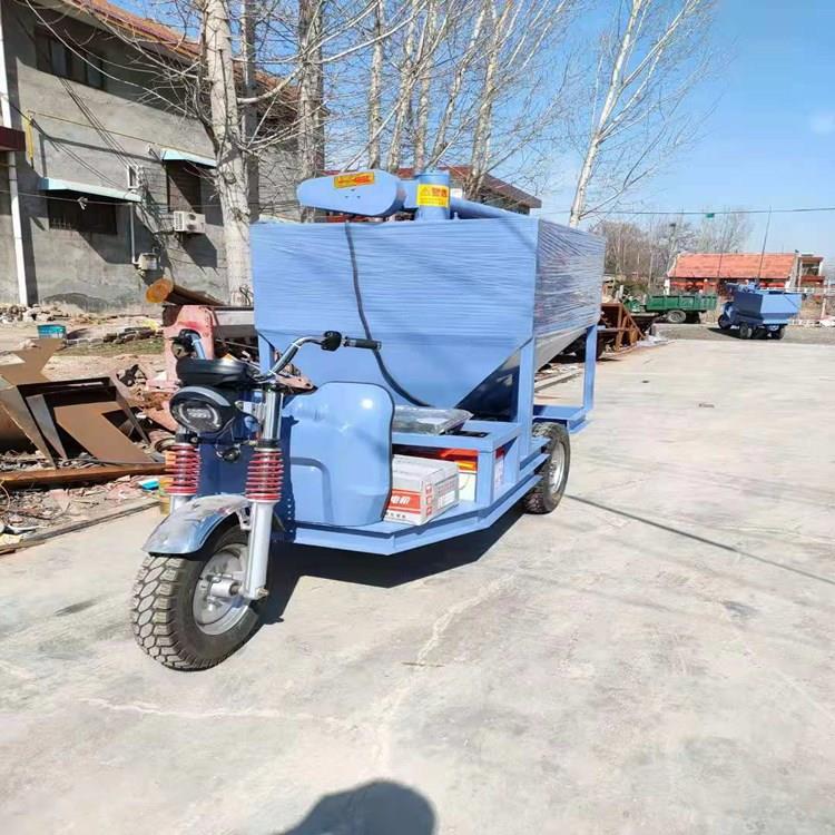 自动上料喂猪车搅拌散料一体机牛羊电动撒料车厂家