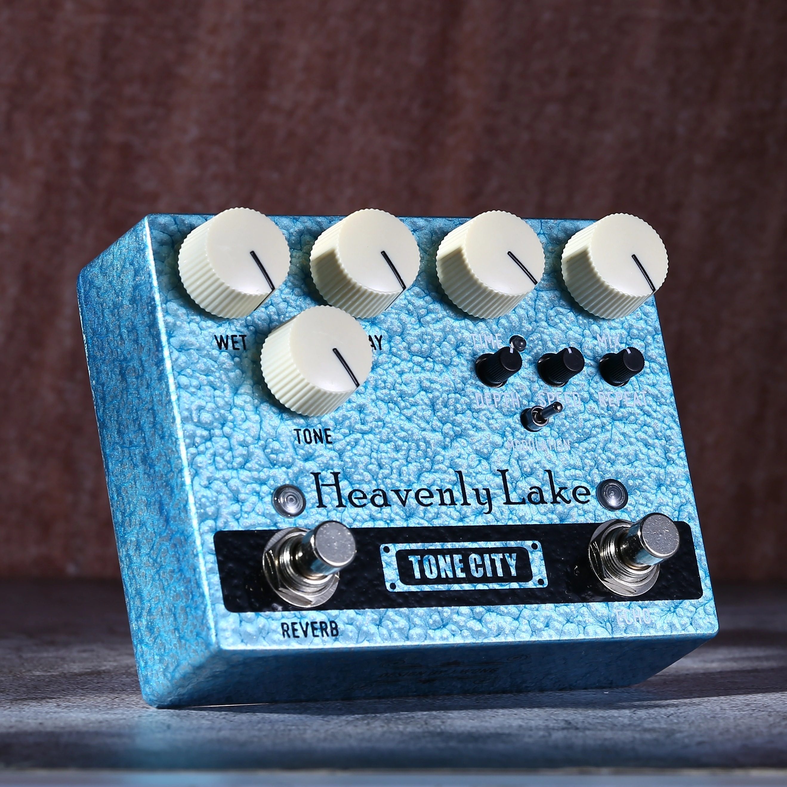 TONE CITY&reg;HEAVENLY LAKE 特色延迟&混响二合一 单块效果器