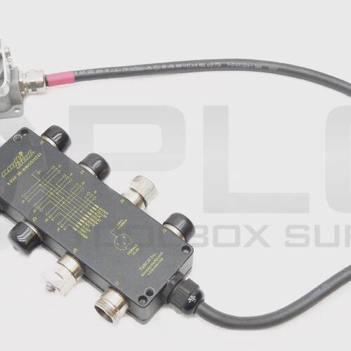 Neuf TURCK 8 Rxf 30 M  CS15723 Multibox 8PORT Jonction Boite