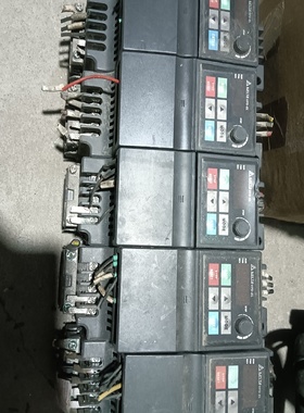 议价V015EL43A1.5KW变频器380V实物图议价