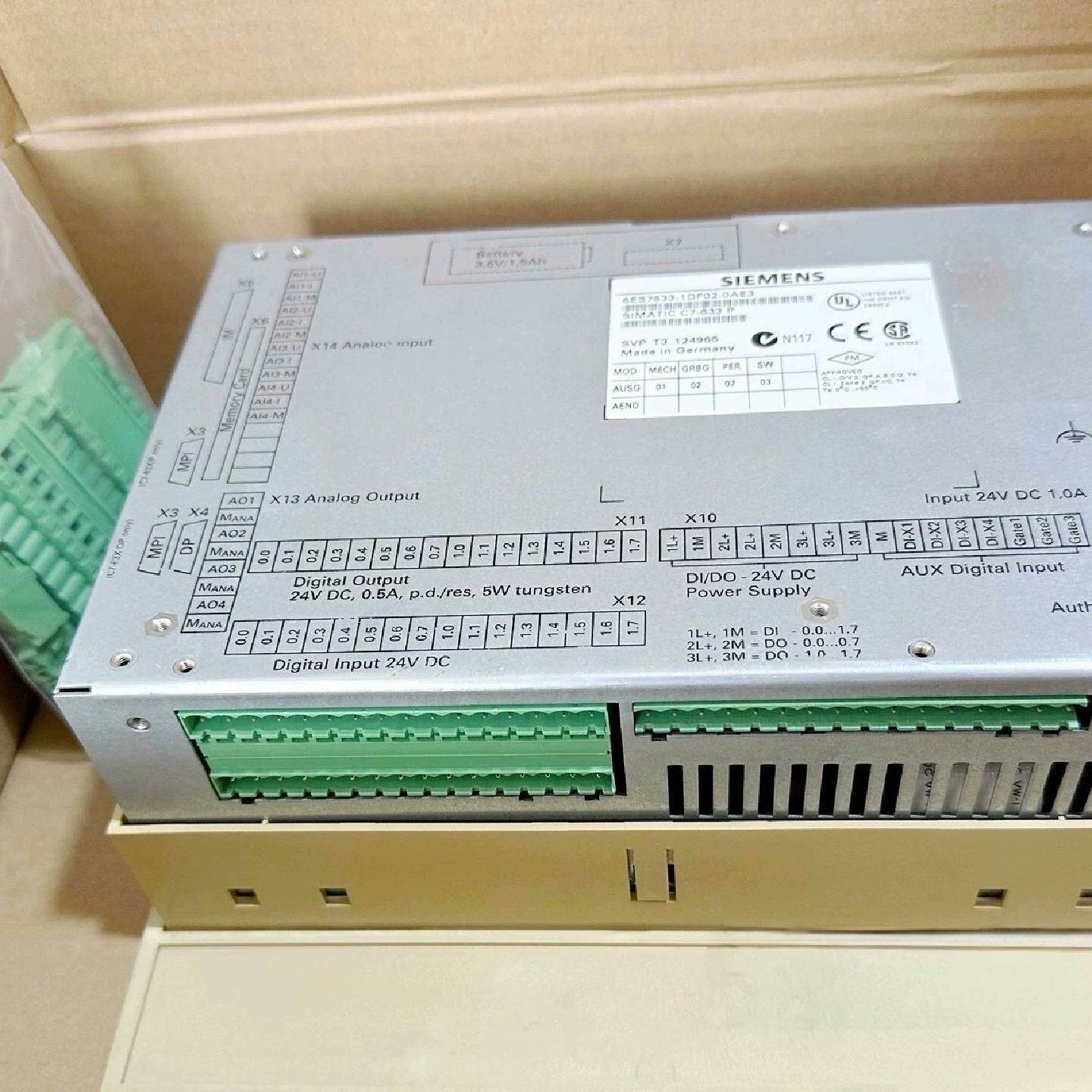 #SIEMENS/西门子 SIMATIC C7-633触摸屏-议价