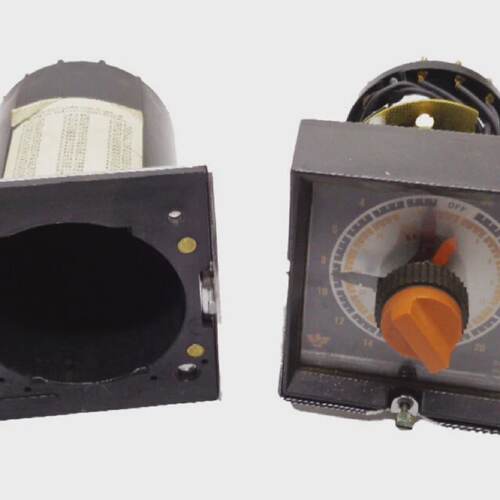 DANAHER CONTROLS EAGLE SIGNAL HG100A6 REPEAT CYCLE 30 SECOND