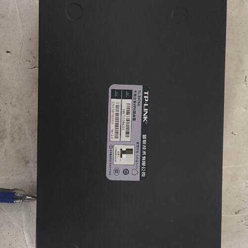 TP-LINK TL-R476G企业级千兆路由器，5口，支持 AC管理，带电源线