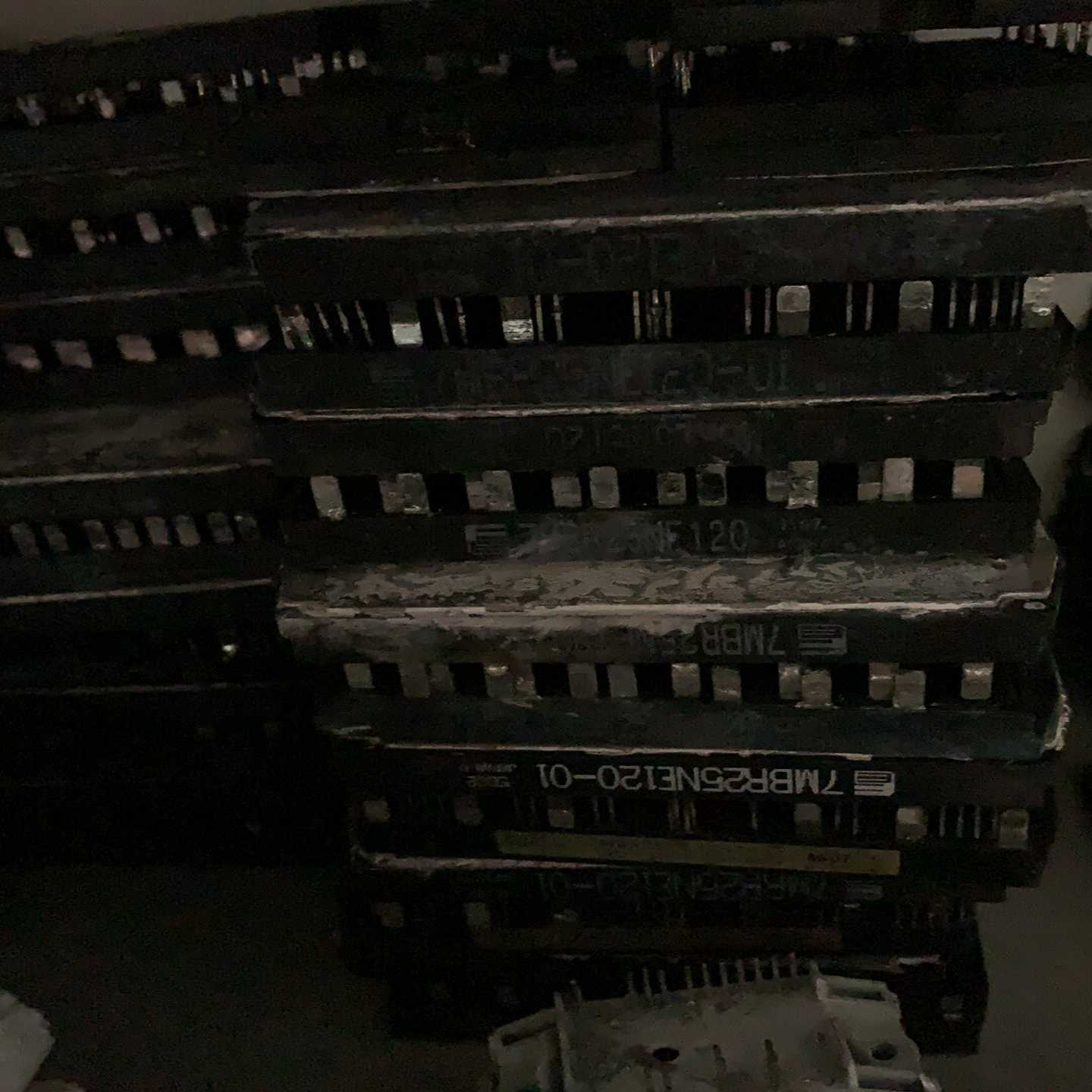 7MBR25NE1207MBR15NF1207MBR10N适用