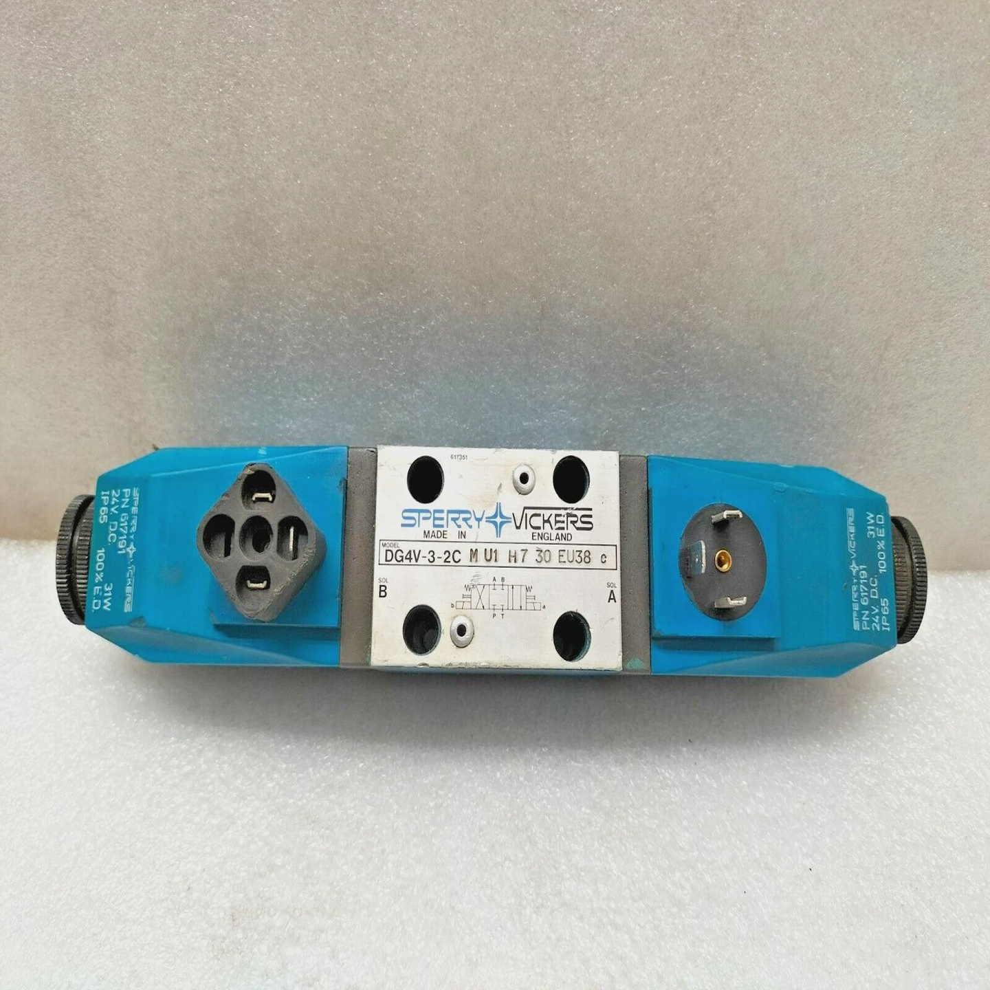 SPERRYVICKERSDG4V-3-2CMU1H730EU38CSOLENOID水力阀门