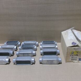 New Box of 12 Arlington 9711C 34 Type C Combination Conduit