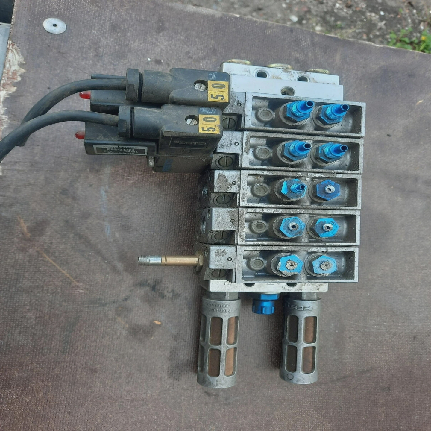 FestoMFH-5-1/824VValveManifold