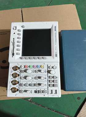 泰克TDS3014B示波器，四通道彩色显示屏，100MHz带--议价商品