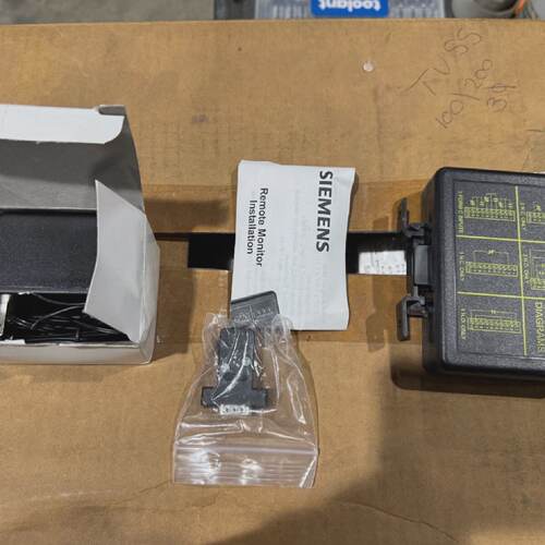 Siemens TVSS 120VAC Remote Monitor with Power Cord  Plug RMS