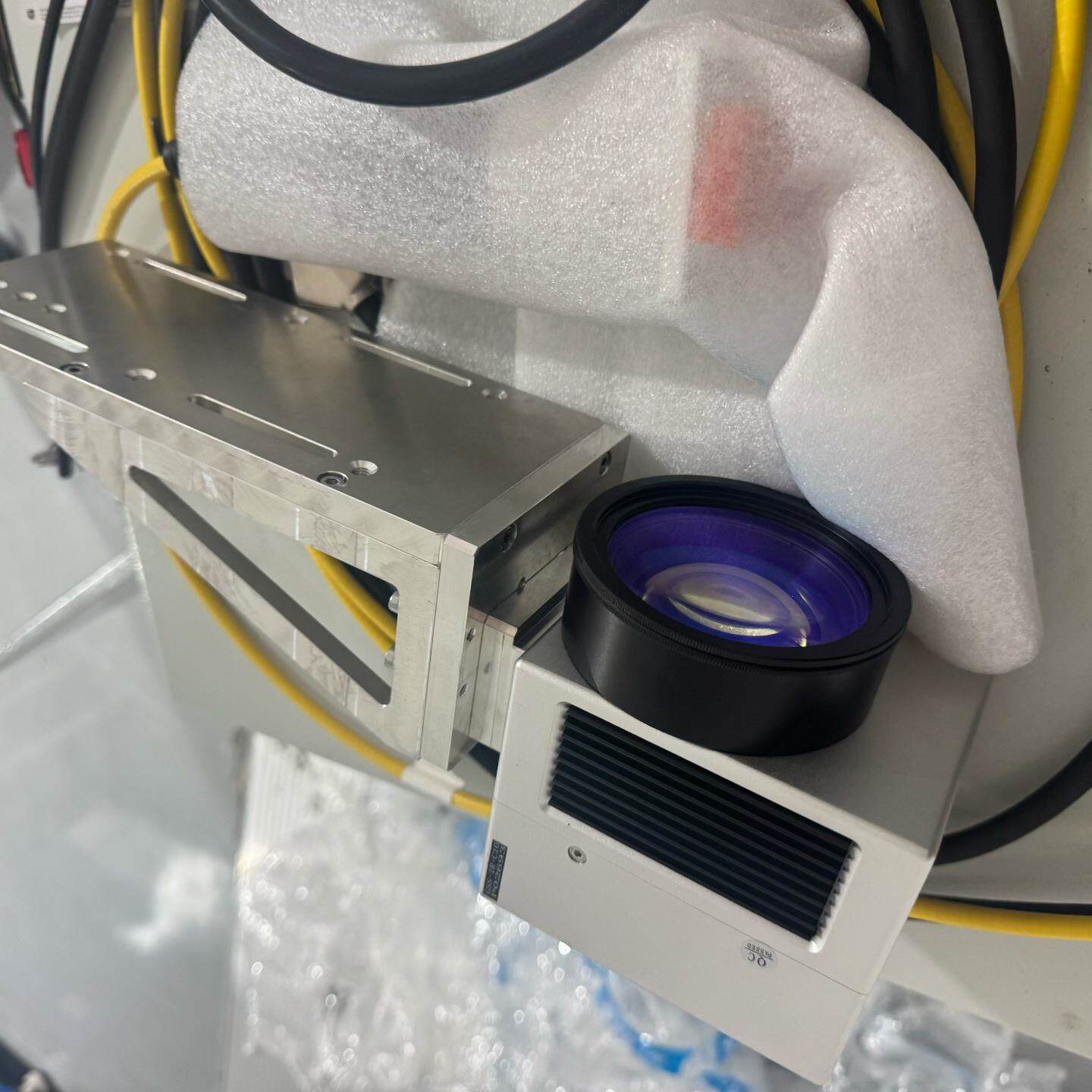 JPT 吉普特激光器，几乎全新，库存未用，YDFLP-E2---议价商品