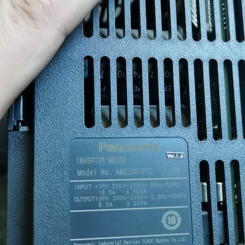 (议)AMK3001P52  300   AMK3002P22