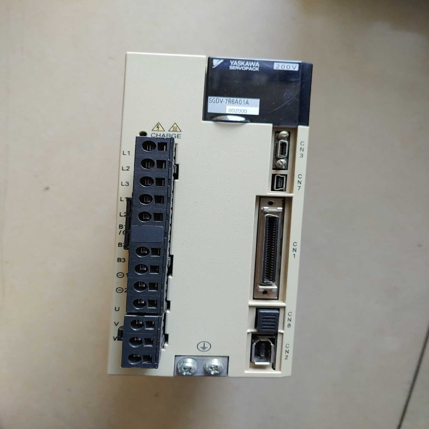 安川驱动器SGDV-7R6A01A002000一（佳毅工控）