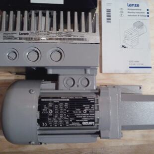 NEUF Lenze GST032E VBR 063C32 onduleur8200 018 kW i784 n2174