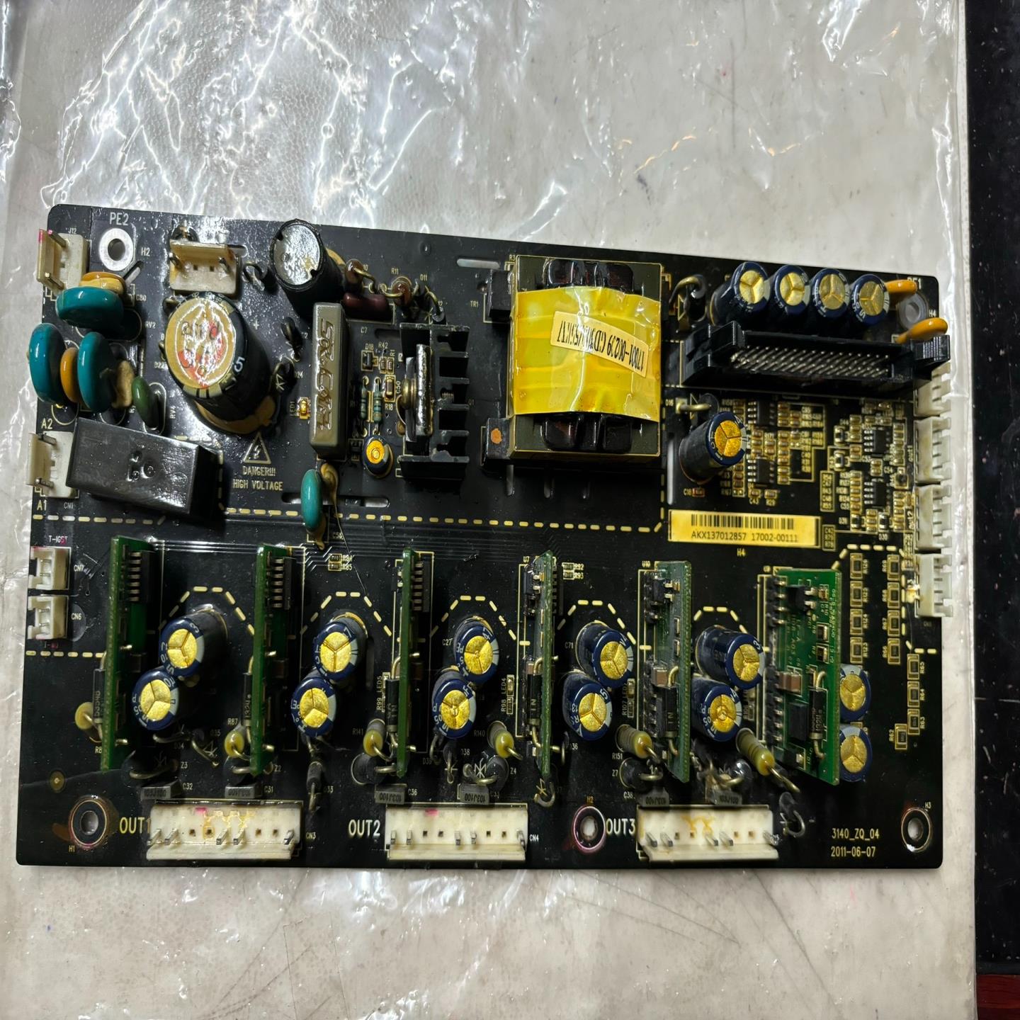 英威腾GD300-55kw原厂电源驱动板AKX13701【落红设备】