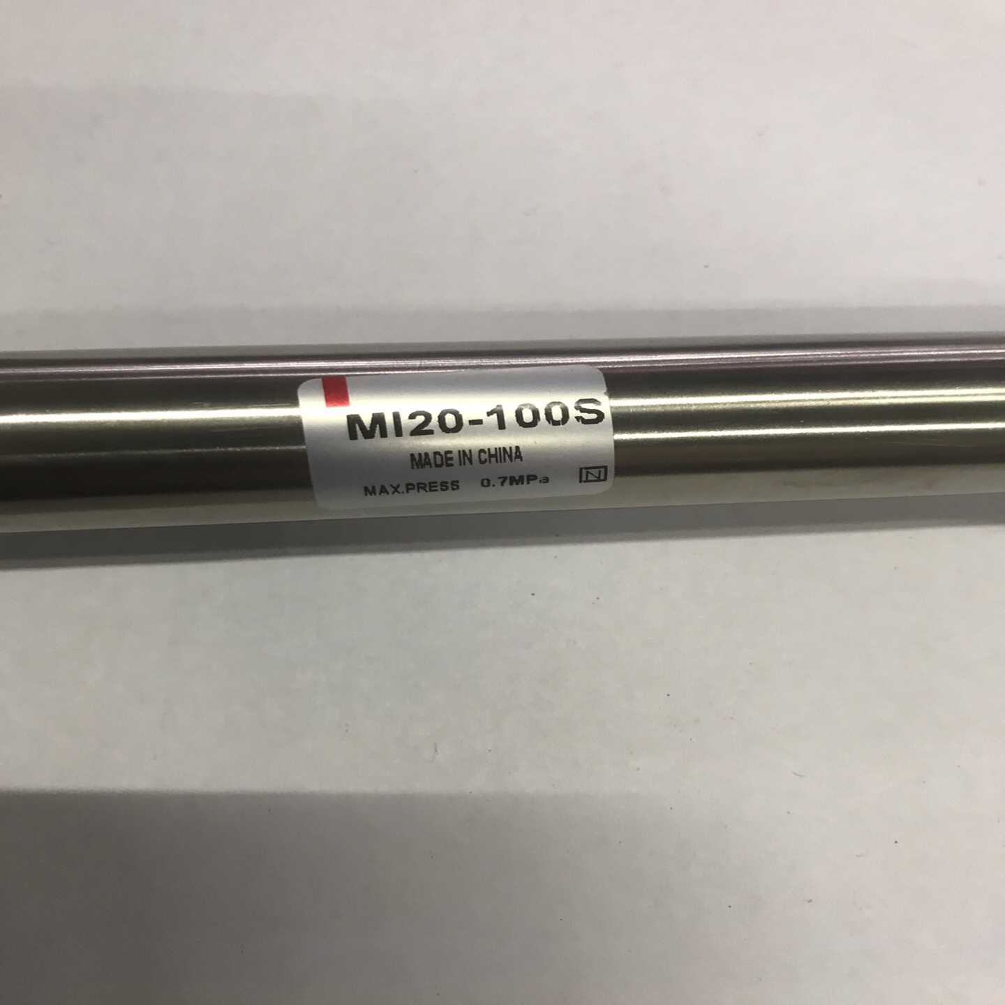 【议价】气缸MI20X100S适用