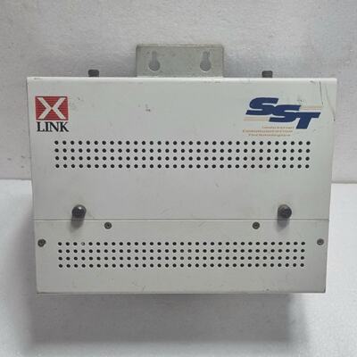 SST XLink XLS2U Translation Bridge 100240Vac 5060Hz 2.0A