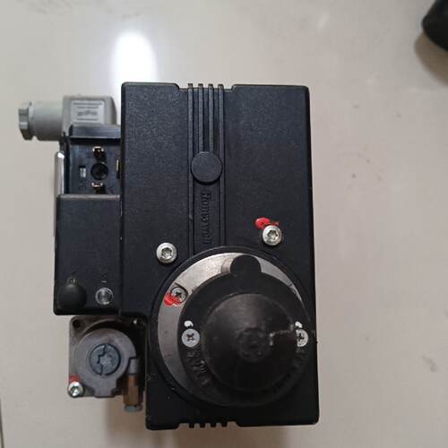 议价霍尼韦尔VR420AB10021000正常共2台适用