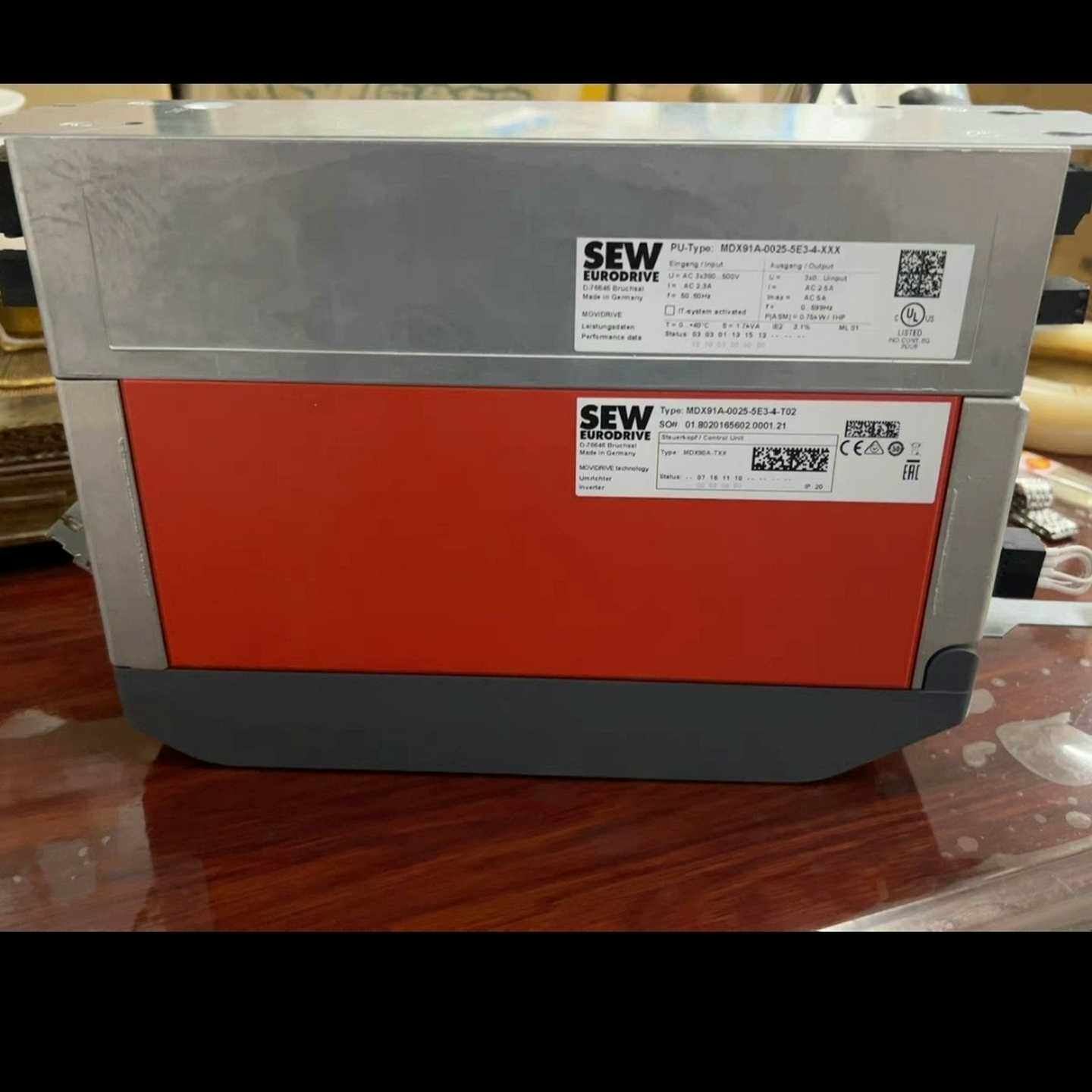 SEW变频器MDX91A-0025-5E3-4-T02，（佳毅工控）