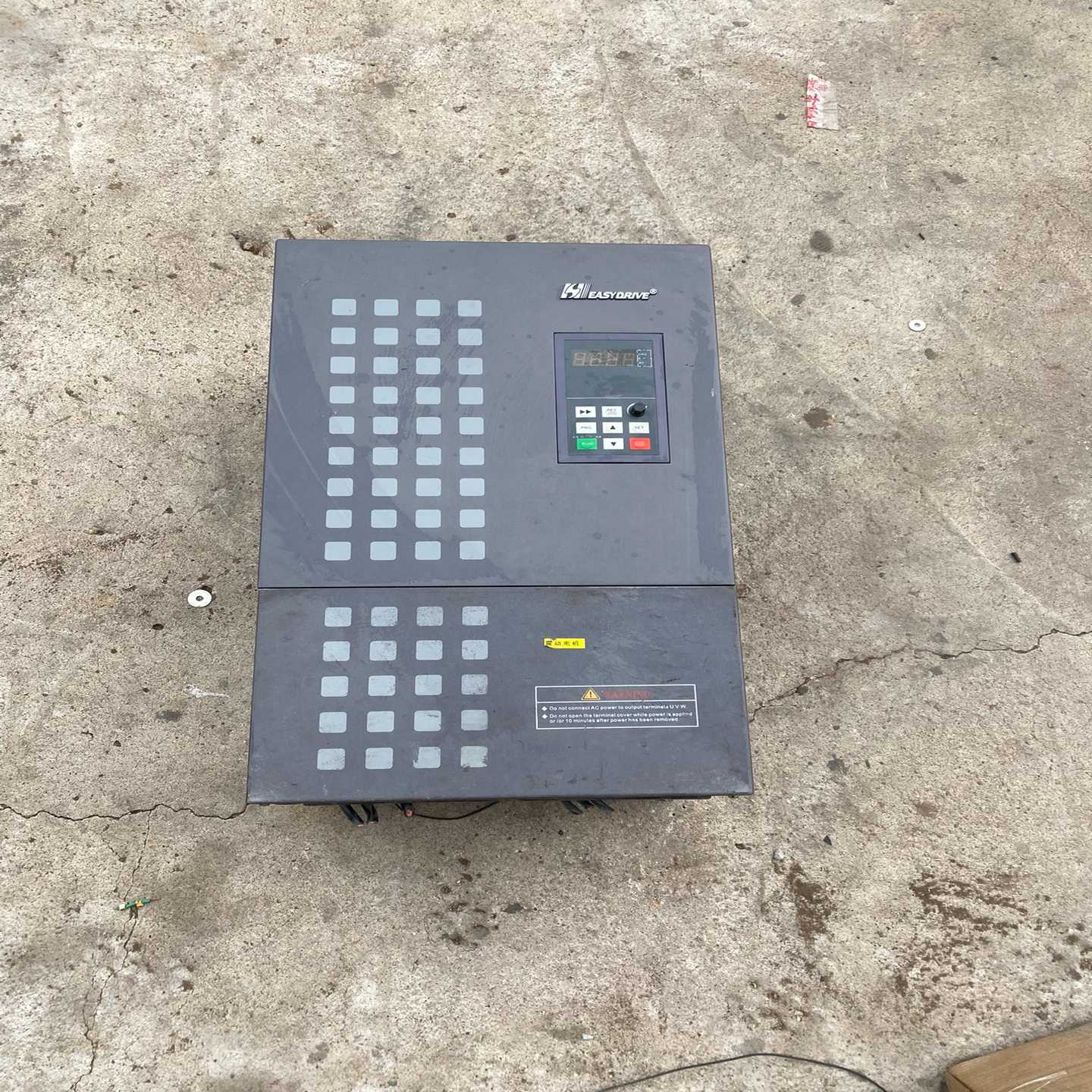 【星慕电子】易驱变频器CV3100-4T0370M/4T0450FP 1