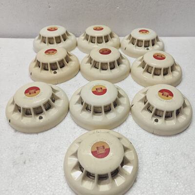 THORN MF901 IONISATION SMOKE DETECTOR 516051001