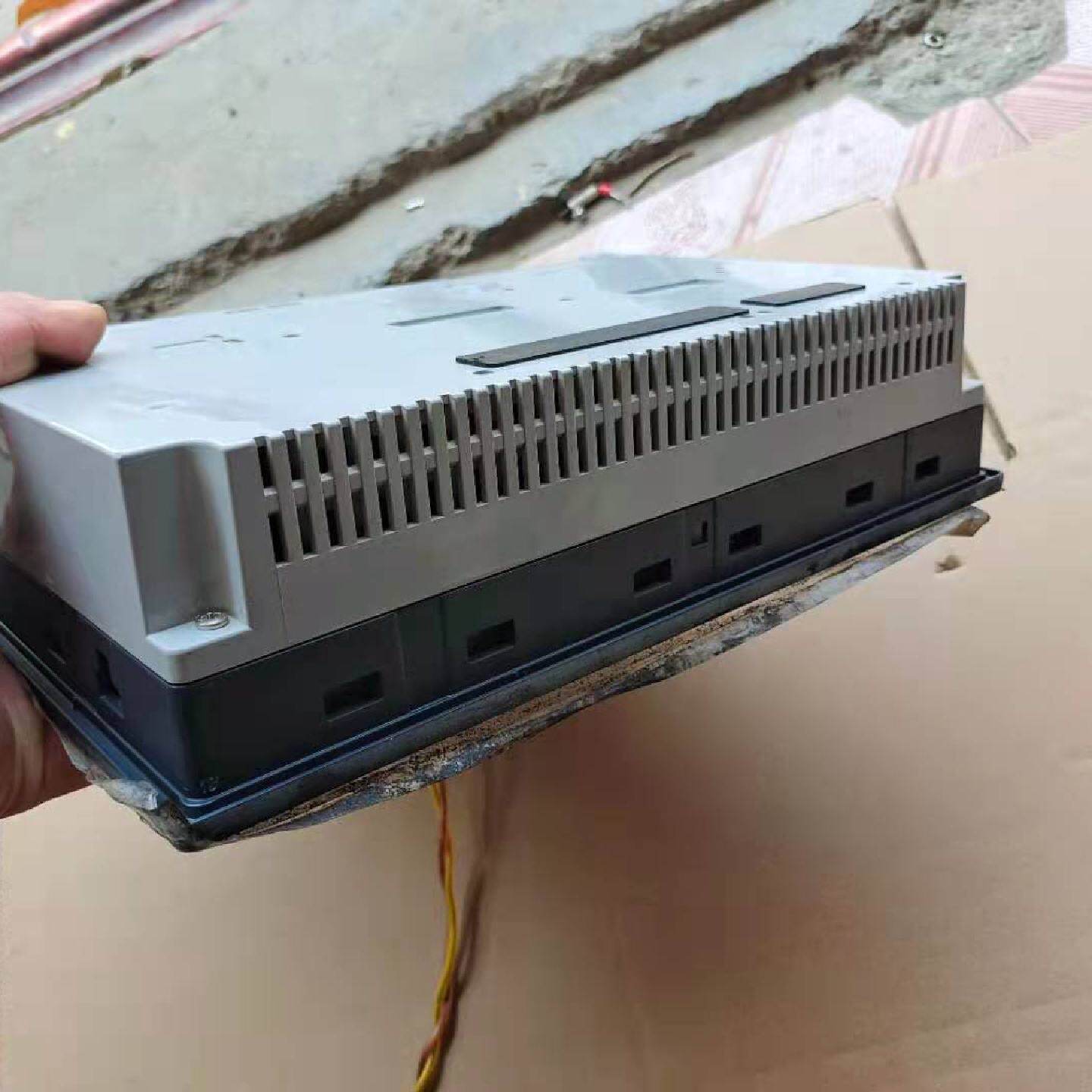 二手拆机施耐德触摸屏XBTGK5330.实物图片,质量保证,--议价商品