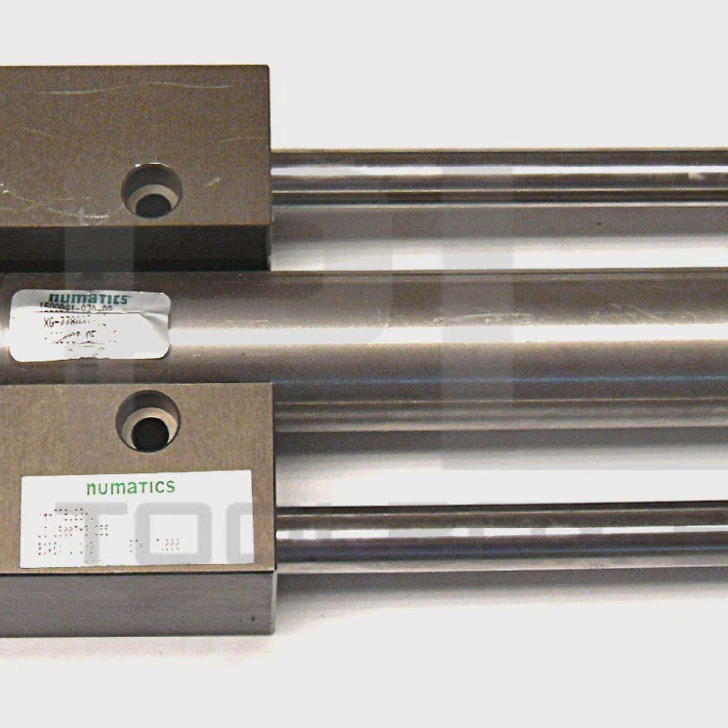 Cylindre Pneumatique NUMATICS 1500DG107A03 Avec NUMATICS LCX - 实物图