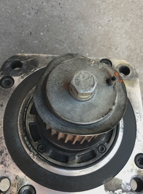 议价安川伺服电机SGMGH44ACA614.4KW拆机成适用