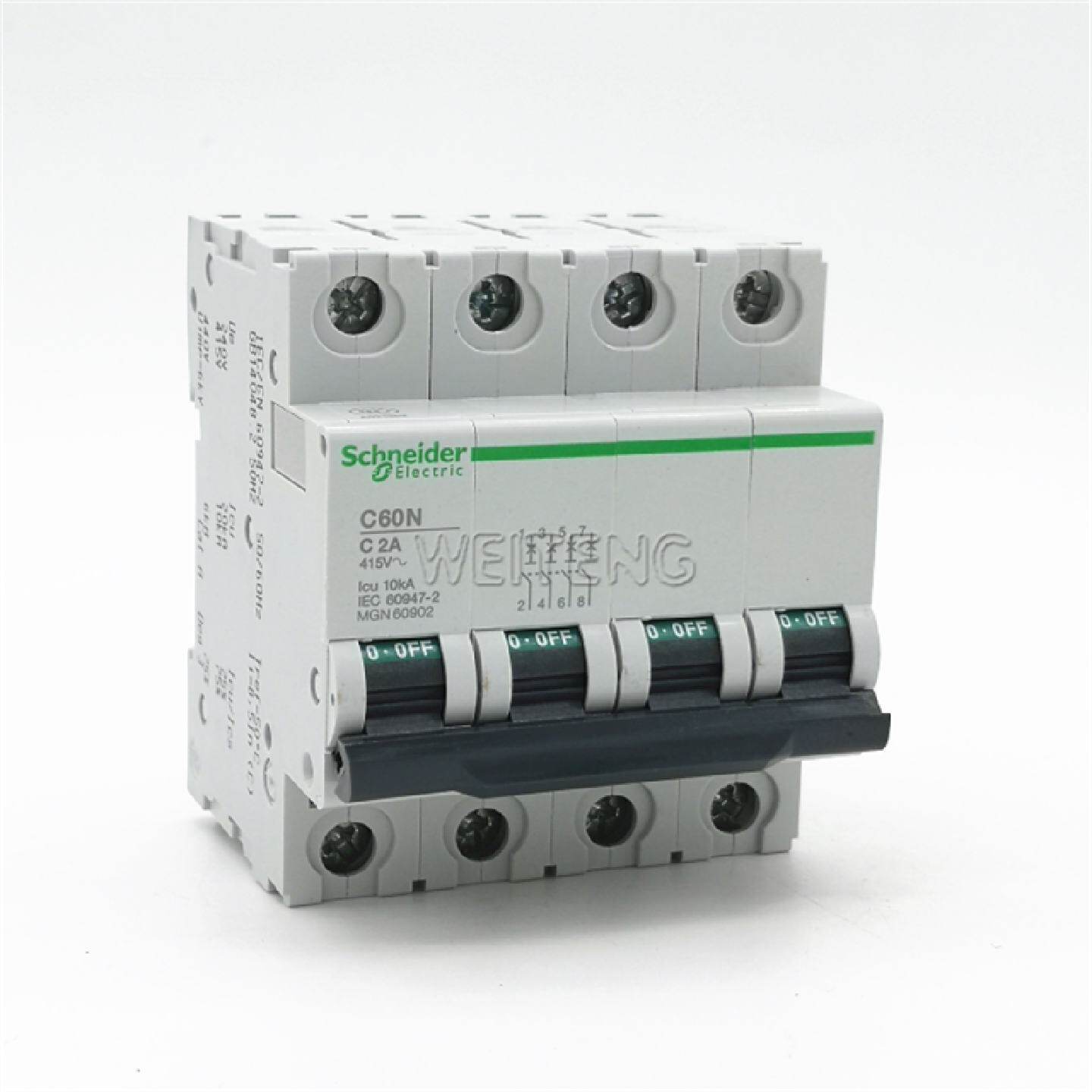供应13年老店  C60N iT60N C2A 空气开关4P小型