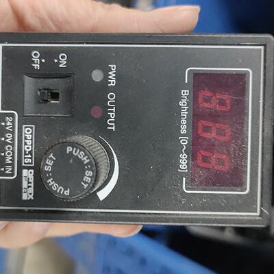 OPTEX OPPD-15光源控制器，原装，24V输入，议价