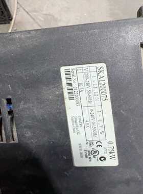 议价ska1200075变频器220v0.75kw，成色如