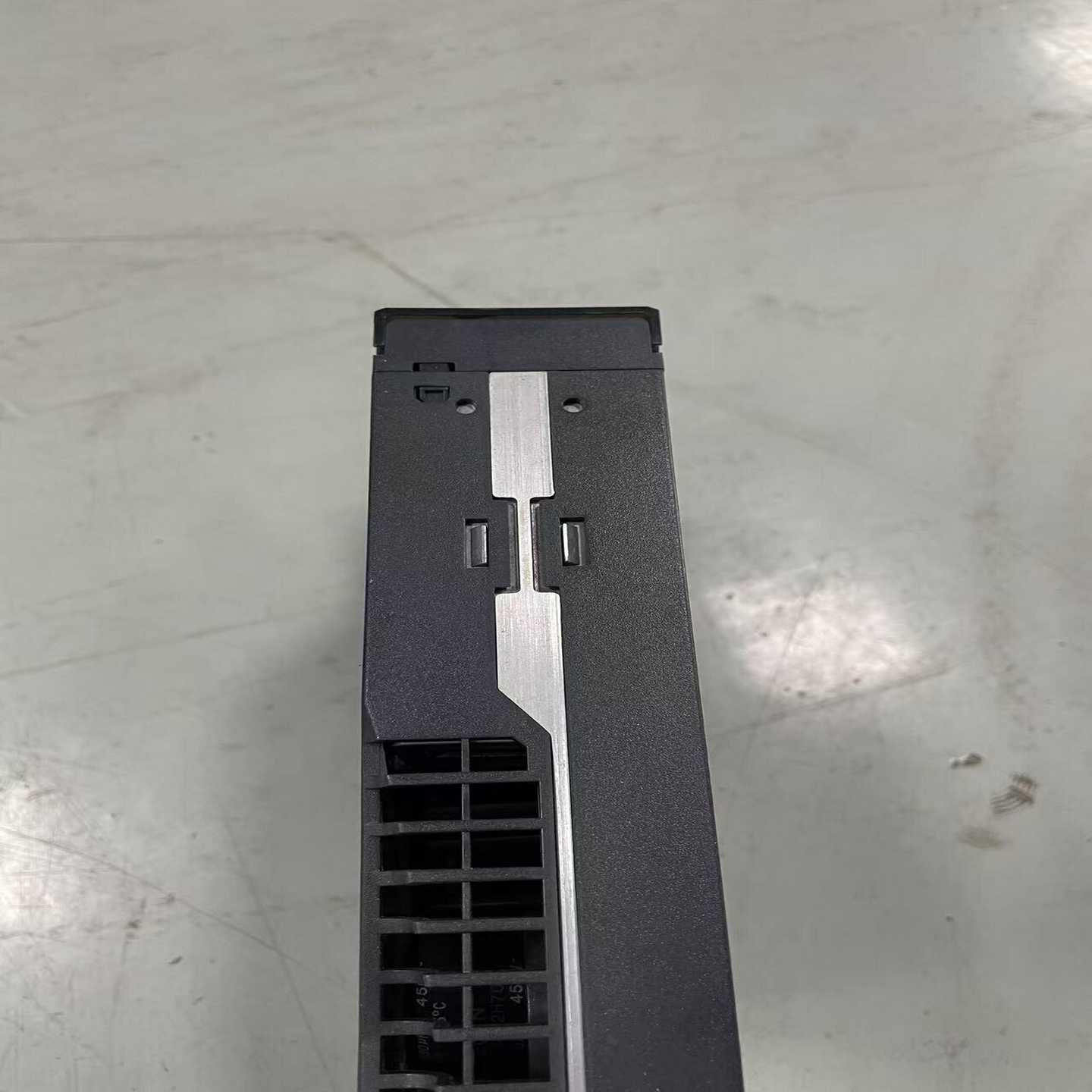 8227LP伦茨大功率驱动板EVS9332-ES用电源驱拍前询价