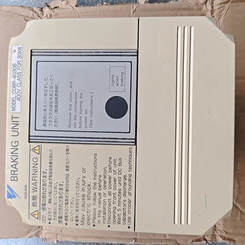 拆机安川制动单元CDBR-4030B 成色如图，功能正常 30kw  380v 售