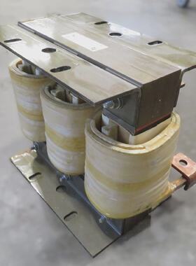 Hammond Power Solutions RM0320P13 320A ThreePhase Dry Type L