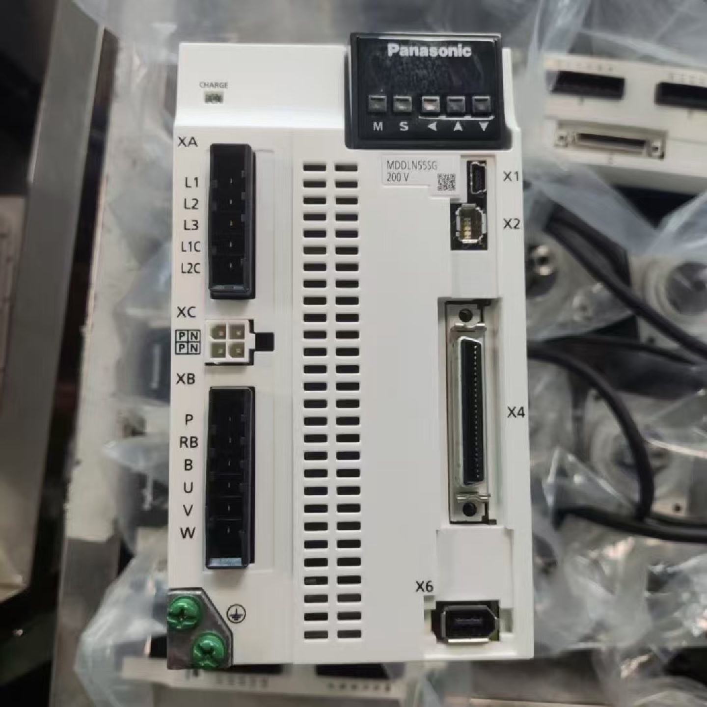 松下A6伺服电机1.5kw套装型号MDDLN55SG和MD--议价商品