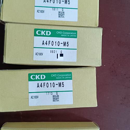 A4F010-M5 AC100V 220V CKD电磁阀 两—议价