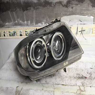 宝马3系E90大灯总成老款宝马3系E90大灯带疝气--议价商品