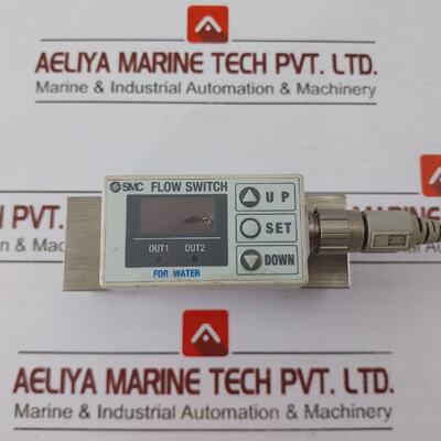SMCPF2W7040327数字流量开关适用于水最小0.54l1224VDC
