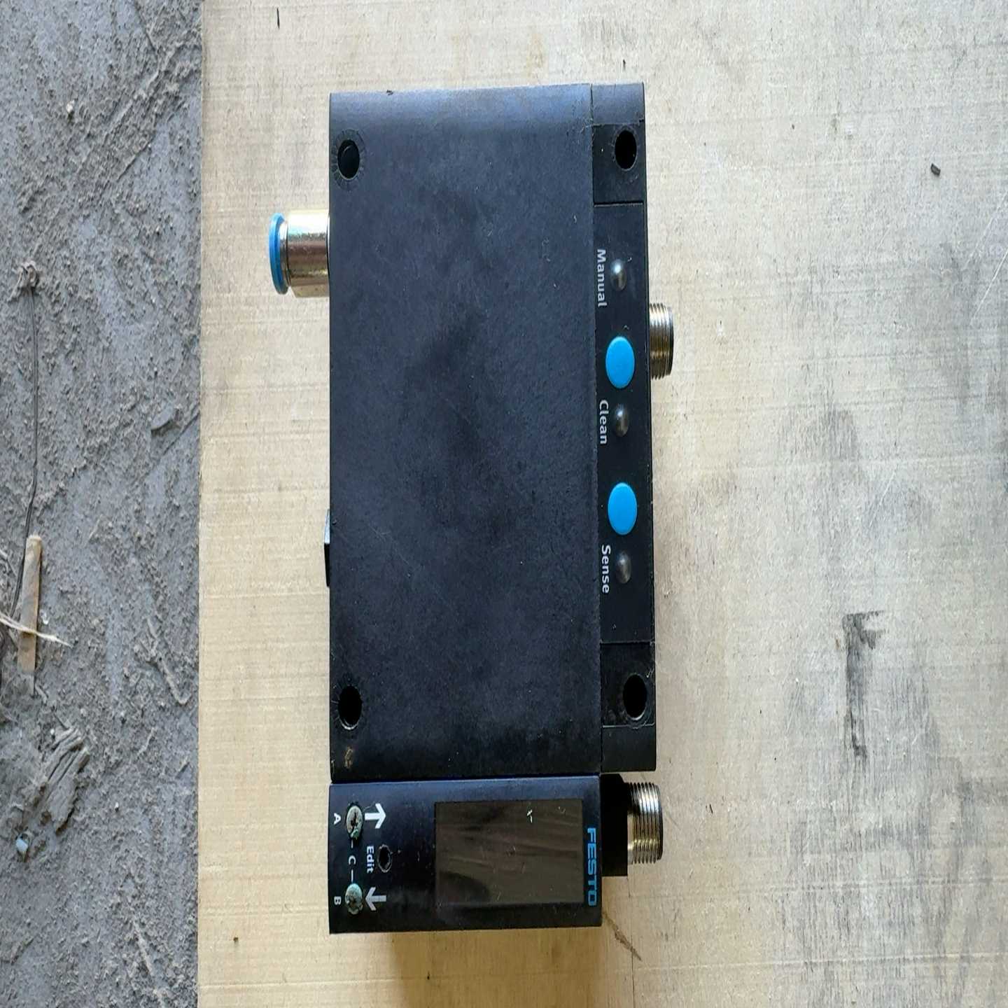 费斯托气隙传感器SOPA-CM1H-R1-HQ6-2P-M1--议价商品