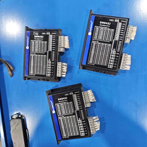 议价打包3个雷赛DM542J步进驱动器拆机包正常使用成色不错可维修
