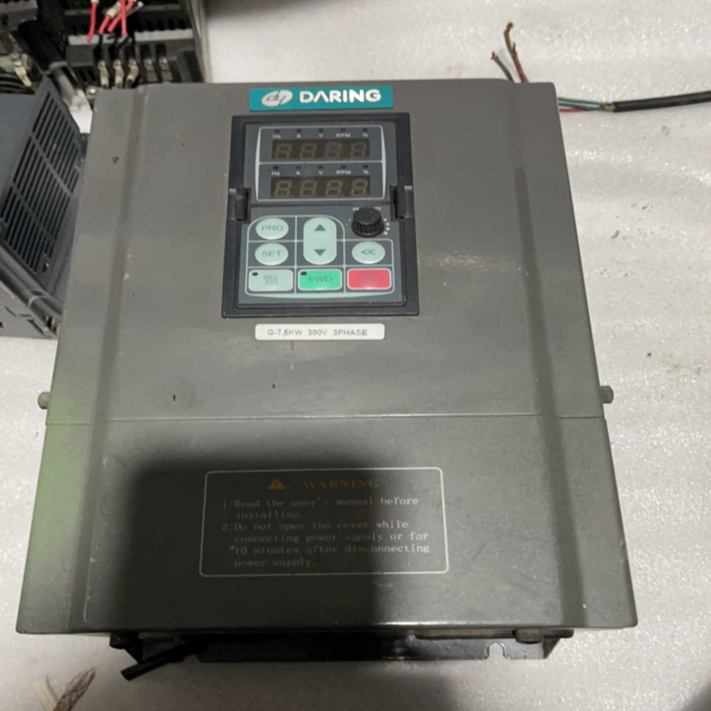 议价大元变频器DR60-T3-7R5G一台7.5千瓦成色可以