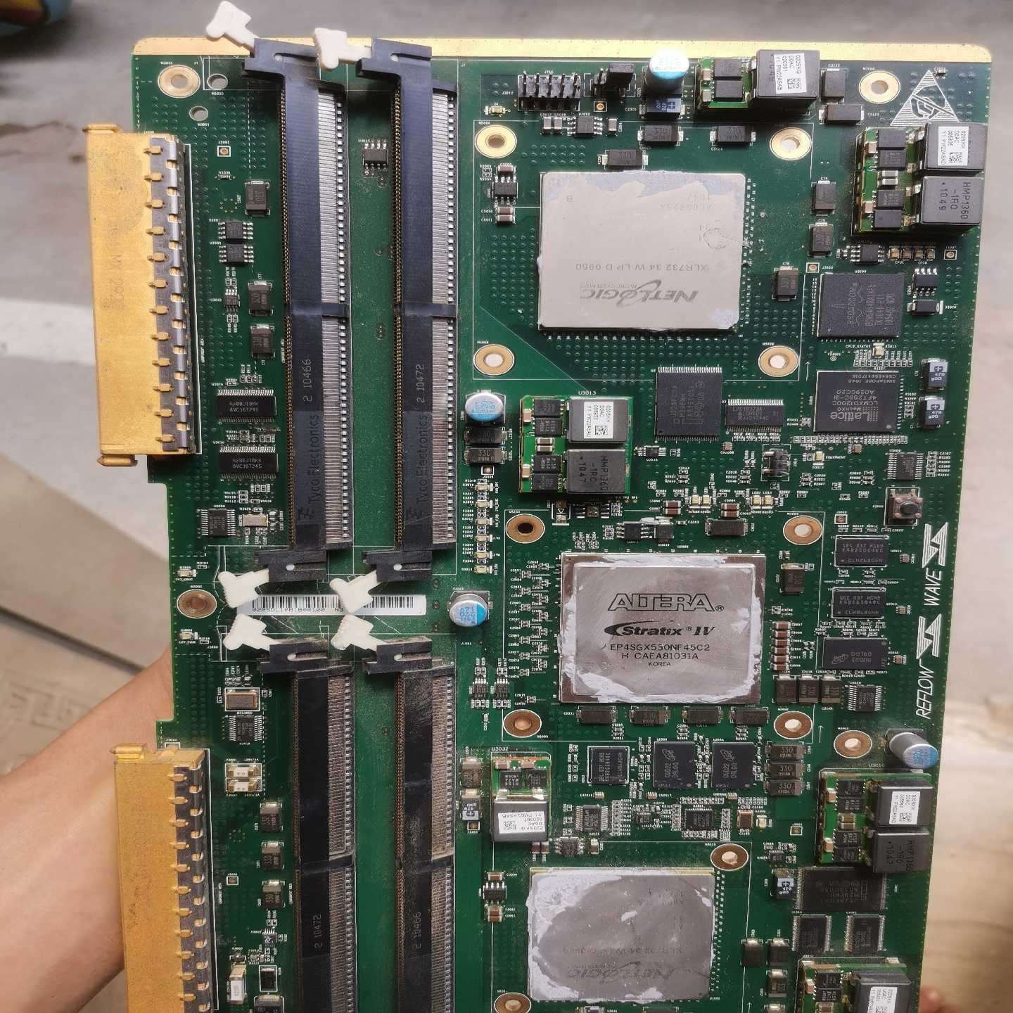 EP4SGX530NF45C2议价