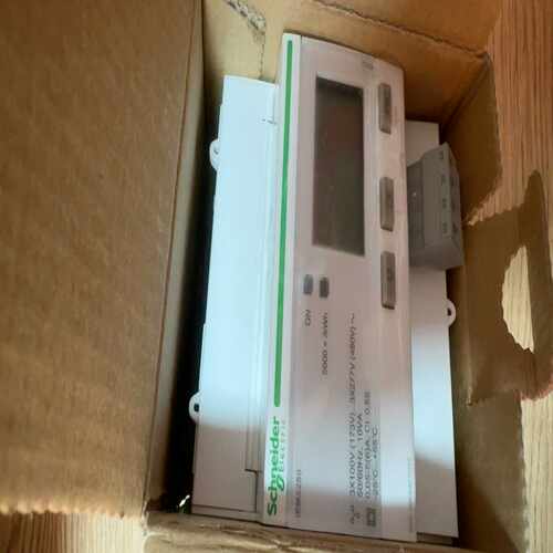 咨询-施耐徳A9MEM3250数显三相导轨电能表，