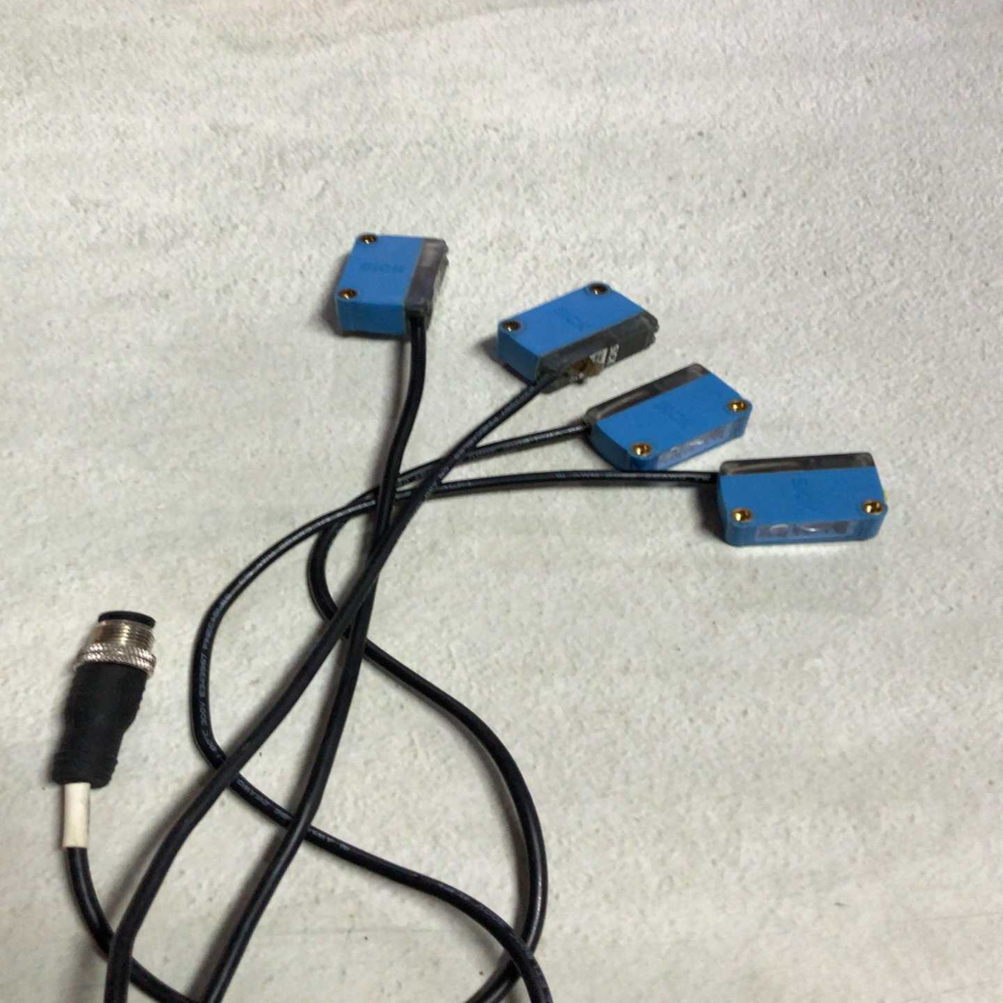 SICK西克传感器CSM-WN11122P有4个，如图询价