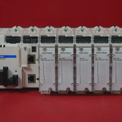 Schneider Electric BMXP342020 CPU34020 MODBUSETHERNET  6 Mod