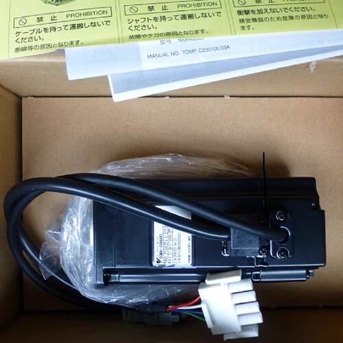 议价安川伺服马达SGMAH-04AAA61D-0Y、SGMAH-04A1A6CD-OY