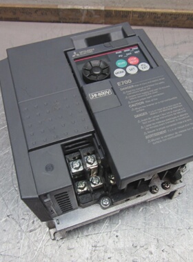 三菱FRE740016NA变频器380480V2.6A1.6A二手完好