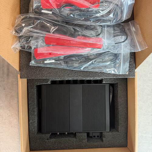 全新闲置 立创信V520W-Q 5G工业网关 高通方案，支持5G/4G全网通
