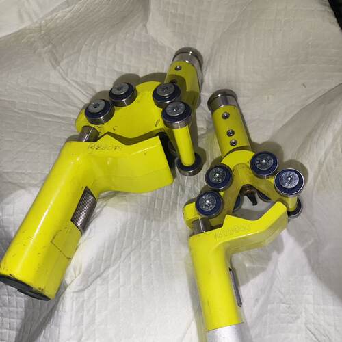 剥线器TP20成色如图略有磕碰划伤两个编号14280-询
