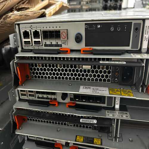 IBMV3500储存控制器双电双切整机一台00AR005-议价