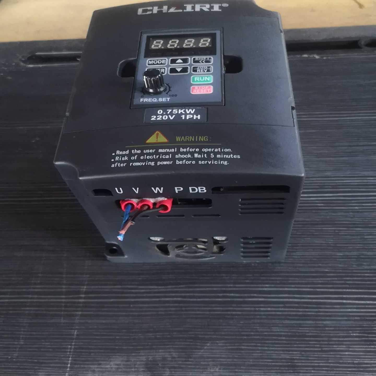 咨询-紫日变频器ZF9v-M0007S2